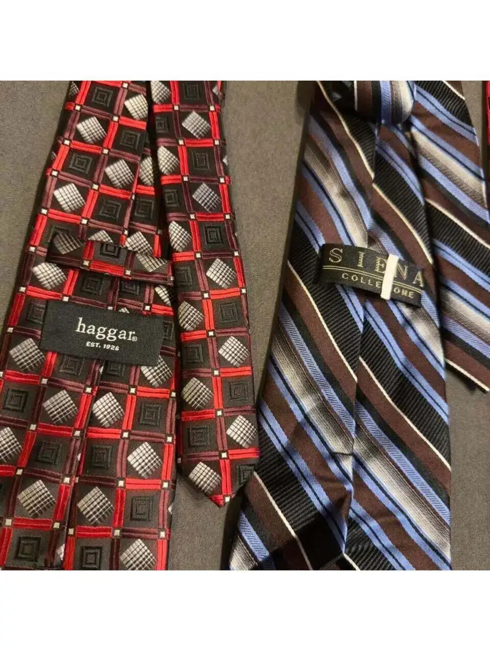Set of 3 men's ties in black and red #accessorize